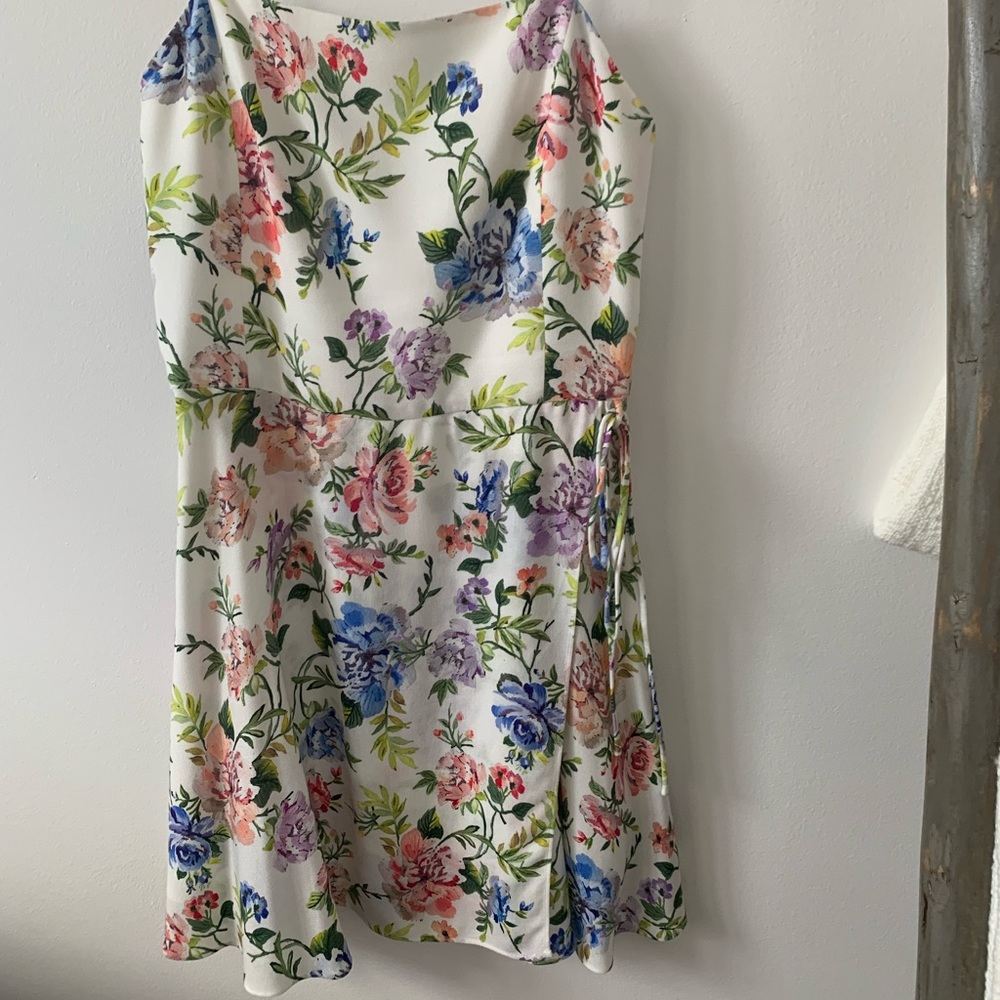 Alice and Olivia Trixie Floral Mini Dress - Picture 2 of 9
